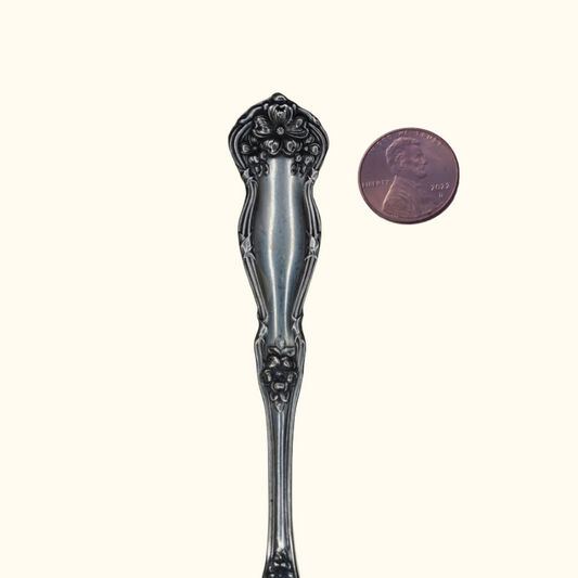 Arbutus (large) - Stamped Spoon Ring