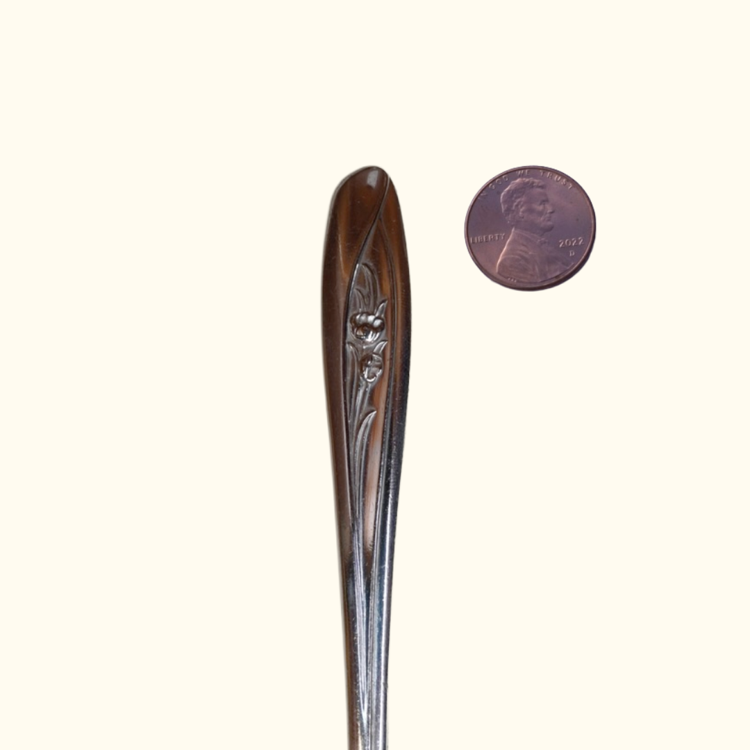Silver Tulip (medium) - Spoon Ring