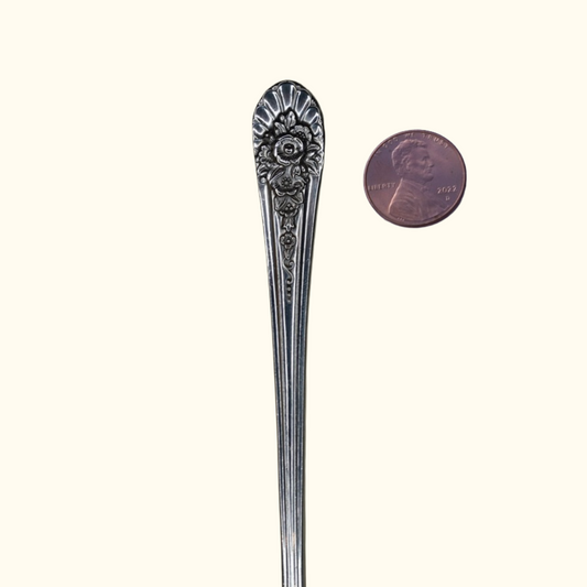 Jubilee (small) - Spoon Ring