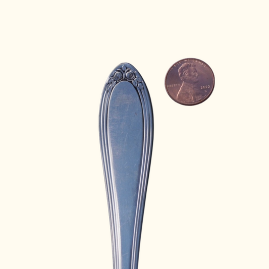 Roses - Stamped Spoon Ring