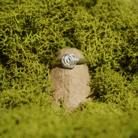 Silver Swirl Ring - Size 3.5